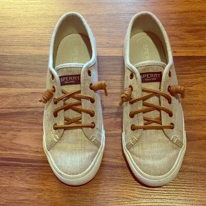 Sperry boat shoes